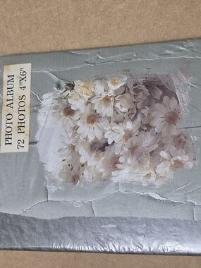 Floral Photo Album • 72 Photos • 4×6" • New Sealed